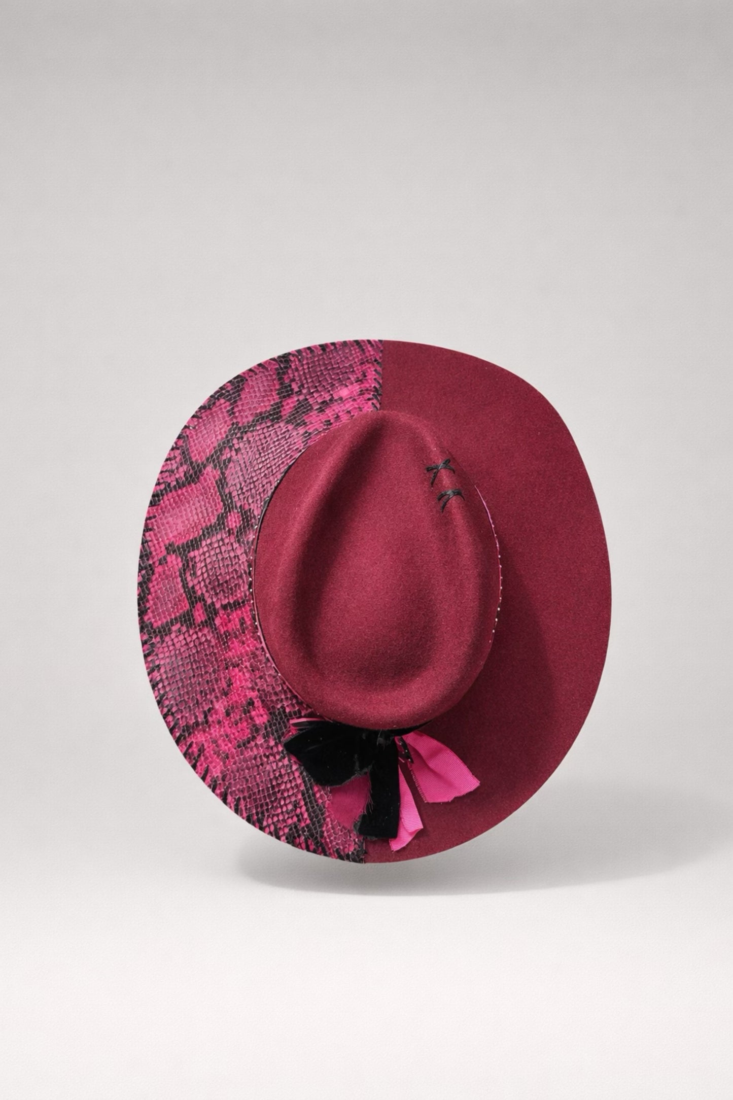 wine fedora hat UK faux snake leather detail
• custom western fedora hat UK pink and velvet trim