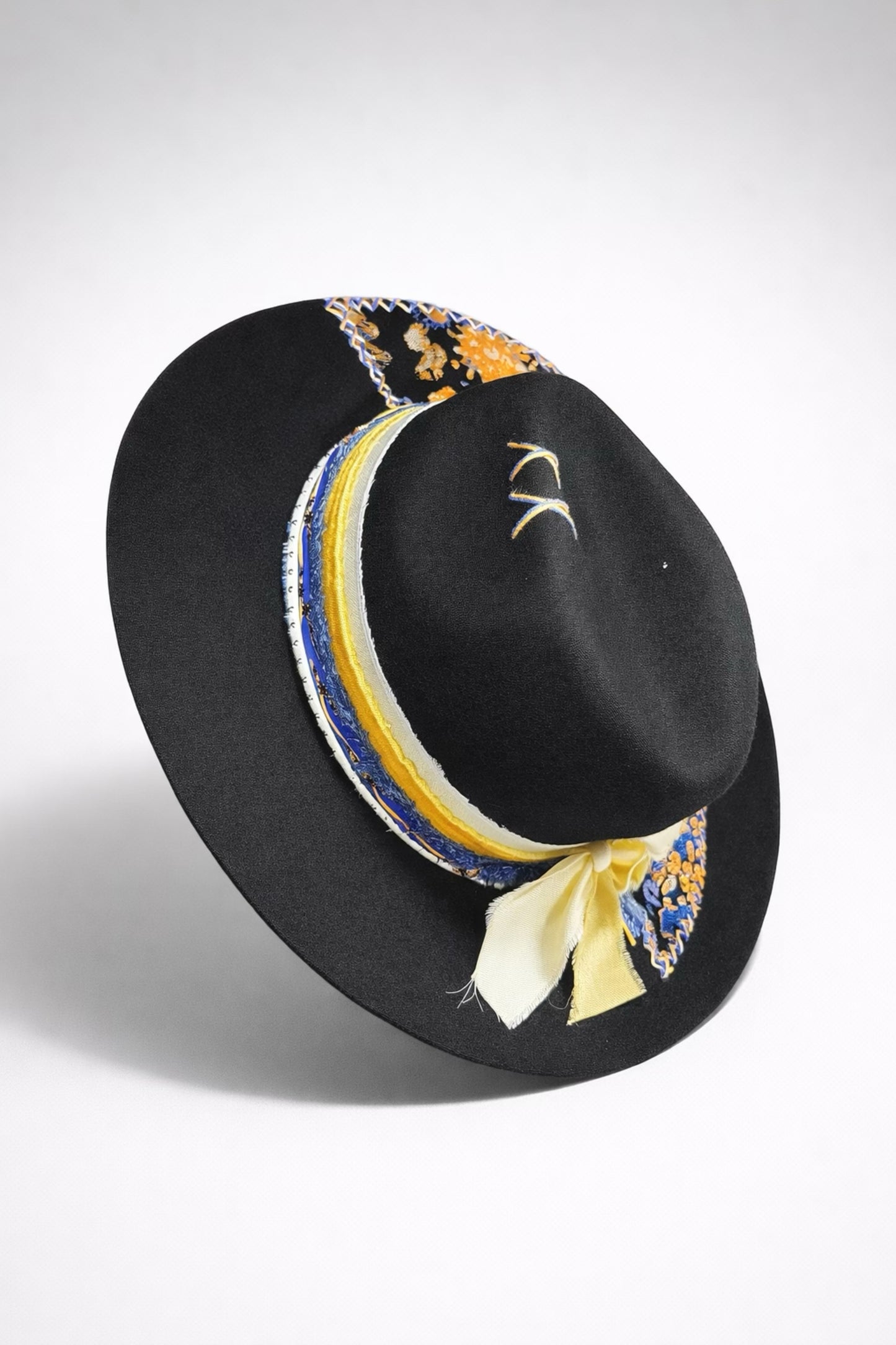 Black Fedora Hat with Floral Detail – Custom Western Hat UK
