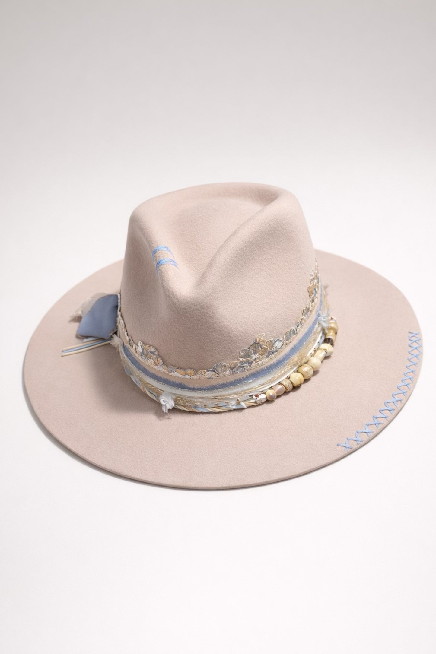 Neutral Fedora Hat with Lace Detail – Elegant Western Hat UK