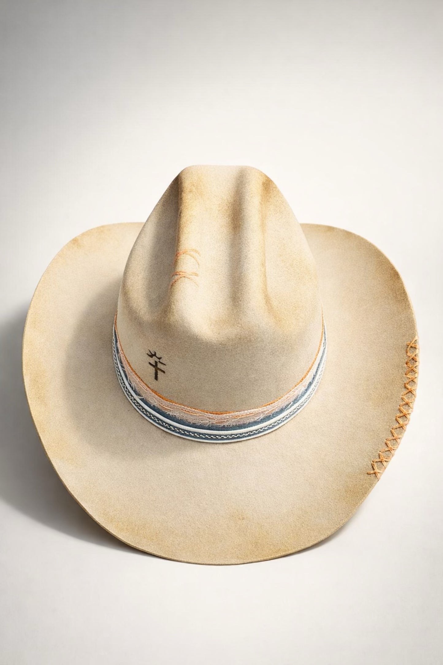 sand cattleman hat UK distressed western cowboy hat
	•	custom cowboy hat UK burnt effect orange stitching
