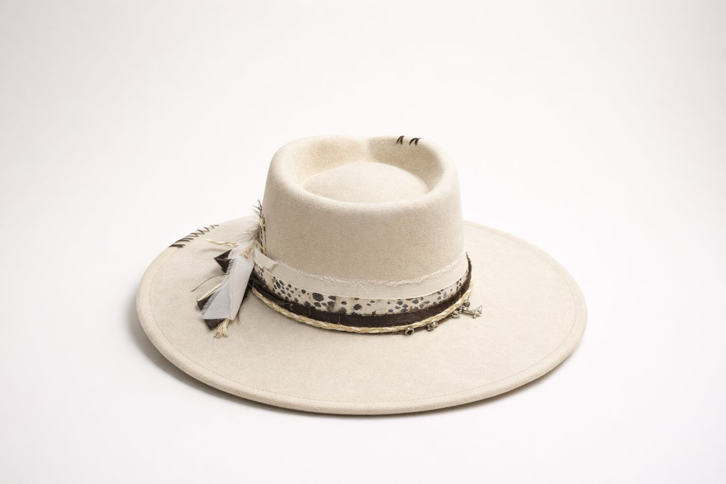 Cream Fedora Hat with Leopard Band – Western Style Hat UK