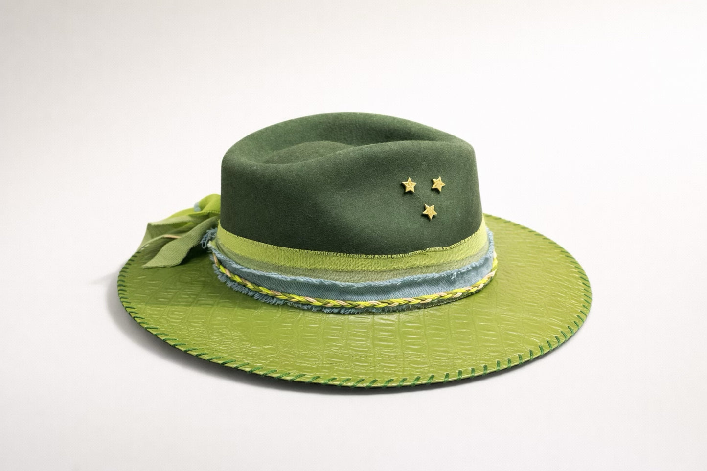 green fedora hat UK embroidered detail western style
	•	custom green fedora hat UK statement design